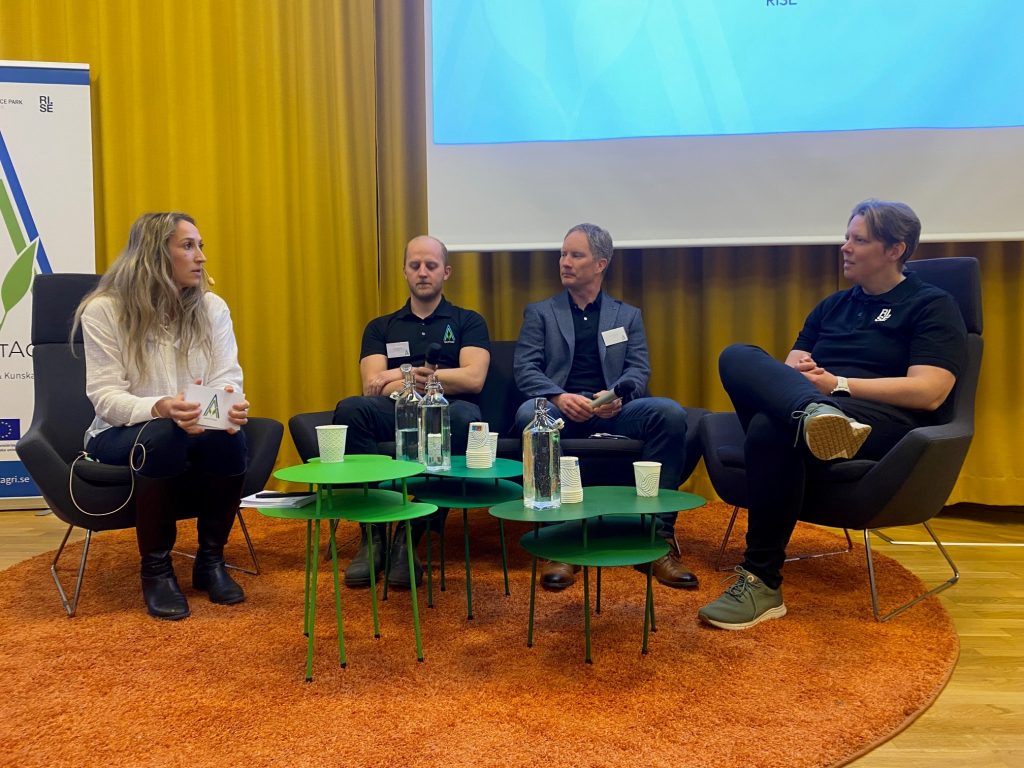 Elisabeth Hidén, Filip Nilsson, Hugo Westlin och Camilla Persson
